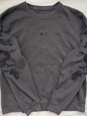 Streetwear Grunge Biker Embroidered Dragon Original Gravity Crewneck Sweatshirt